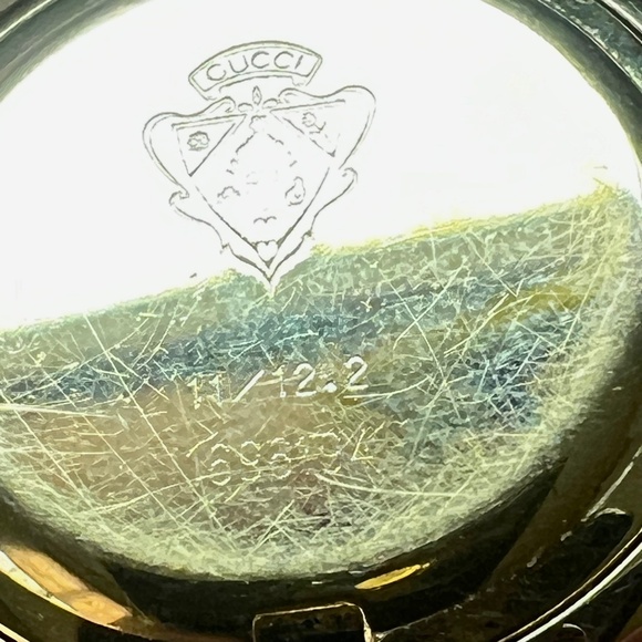 Gucci Vintage Women’s Bangle Watch w/ 11 Interchangeable Bezels & Box - Picture 14 of 15